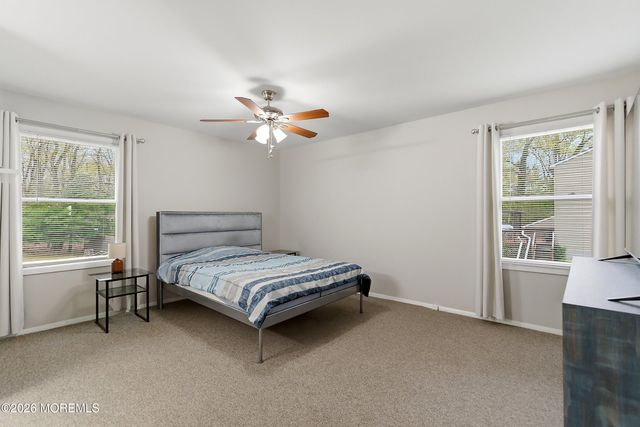 172 Bennetts Mills Road, Jackson, NJ 08527