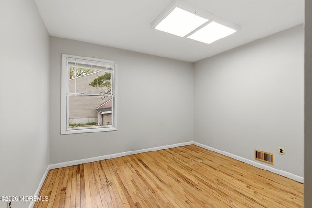 172 Bennetts Mills Road, Jackson, NJ 08527