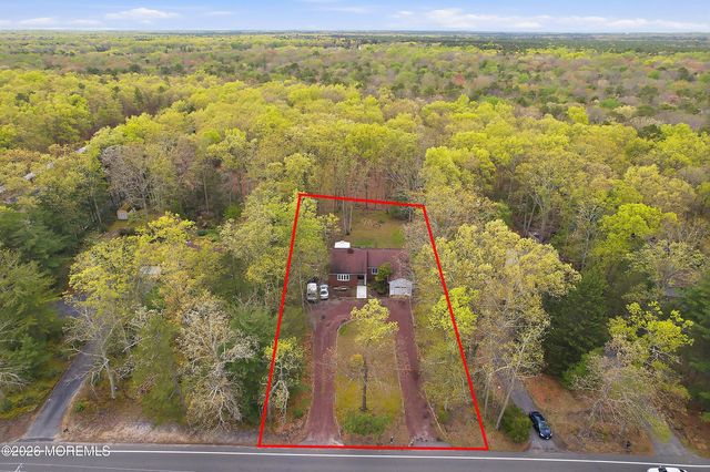 172 Bennetts Mills Road, Jackson, NJ 08527