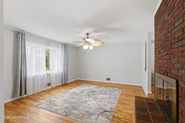 172 Bennetts Mills Road, Jackson, NJ 08527