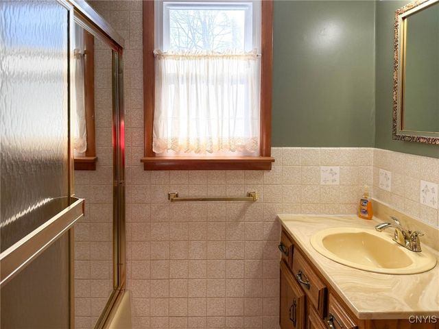 1210 Garden Road, Utica, NY 13501