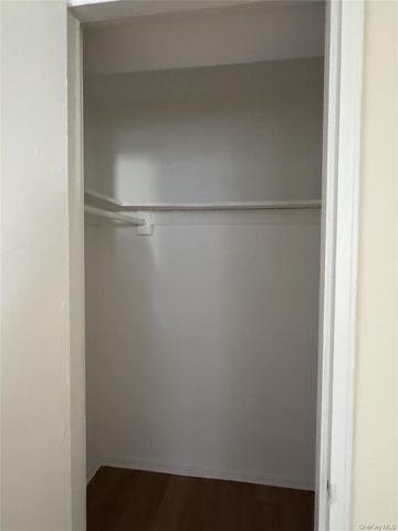 30 S. Cole 1 L, Spring Valley, NY 10977