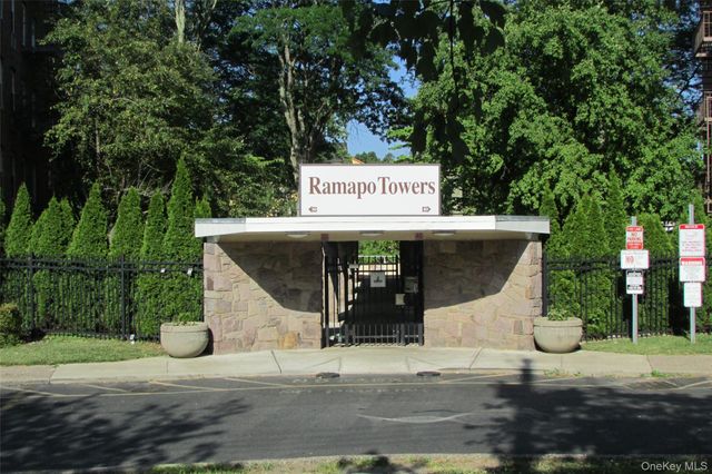 30 S. Cole 1 L, Spring Valley, NY 10977