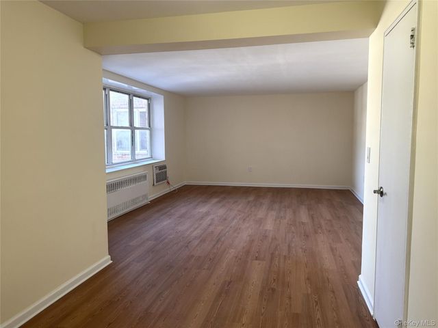 30 S. Cole 1 L, Spring Valley, NY 10977