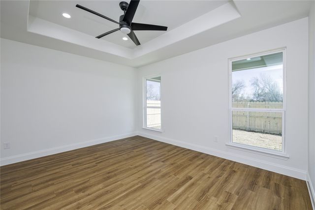 99 S Fir Street, Celeste, TX 75423