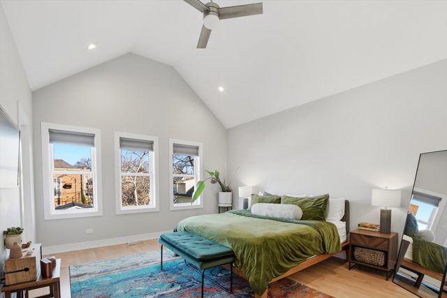 1635 N Central Park Avenue, Chicago, IL 60647