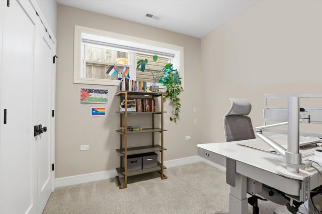 1635 N Central Park Avenue, Chicago, IL 60647