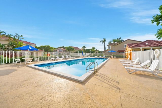 14986 SW 113th St, Miami, FL 33196