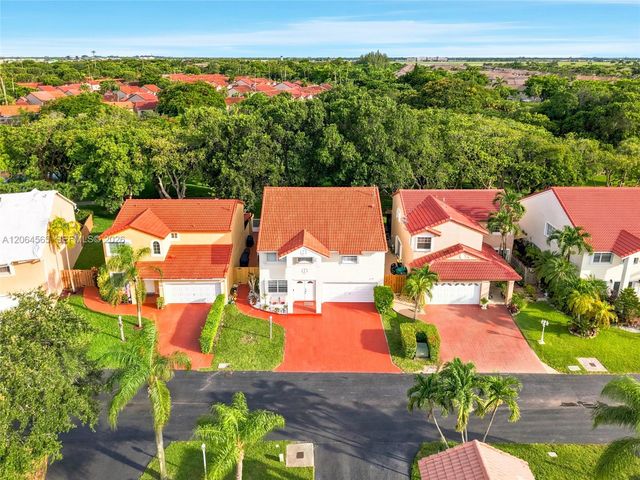 14986 SW 113th St, Miami, FL 33196