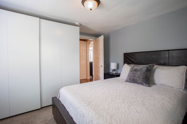 519 Taylor Street, Arlington, TX 76011