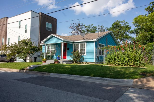 519 Taylor Street, Arlington, TX 76011