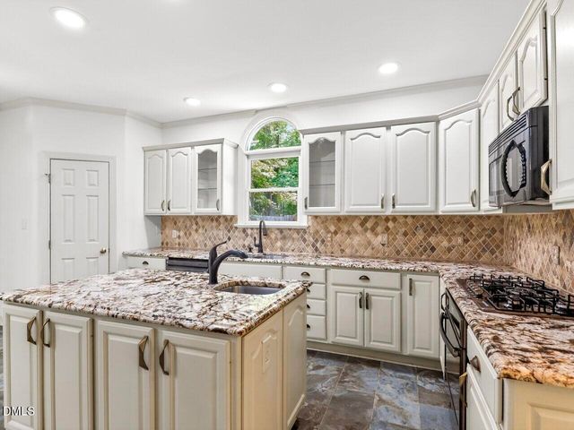 7401 Heartland Drive, Wake Forest, NC 27587