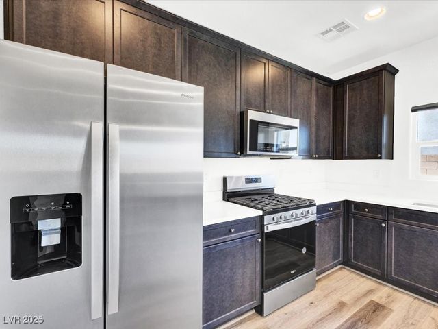 416 Desert Cadence Street, Henderson, NV 89011