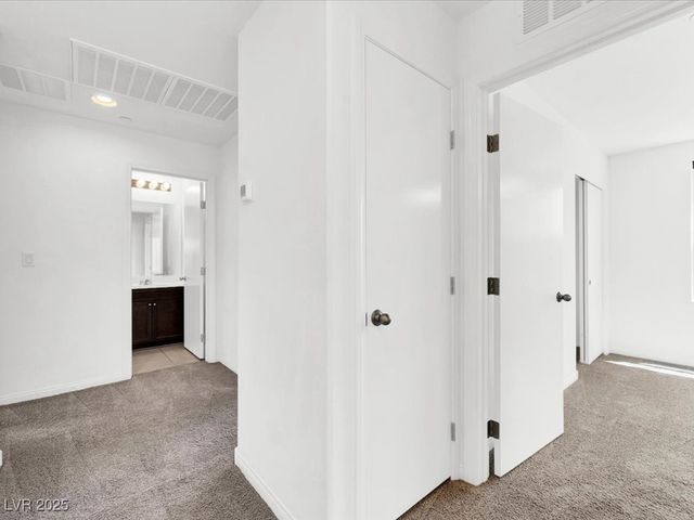 416 Desert Cadence Street, Henderson, NV 89011