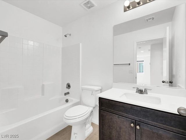 416 Desert Cadence Street, Henderson, NV 89011