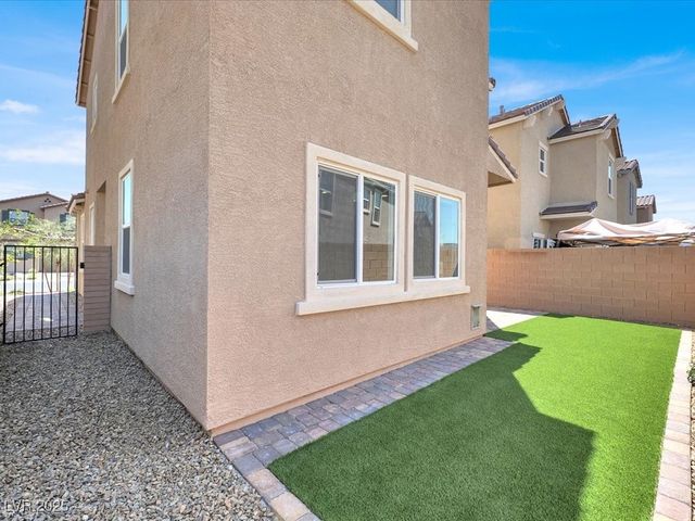 416 Desert Cadence Street, Henderson, NV 89011