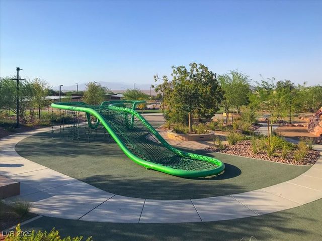 416 Desert Cadence Street, Henderson, NV 89011