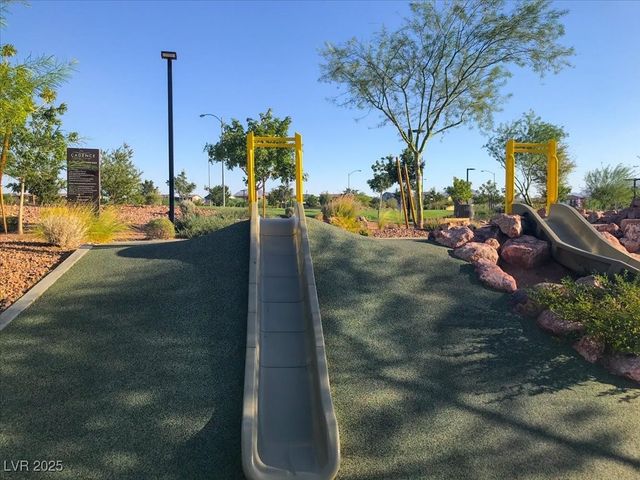 416 Desert Cadence Street, Henderson, NV 89011