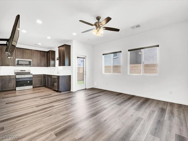 416 Desert Cadence Street, Henderson, NV 89011