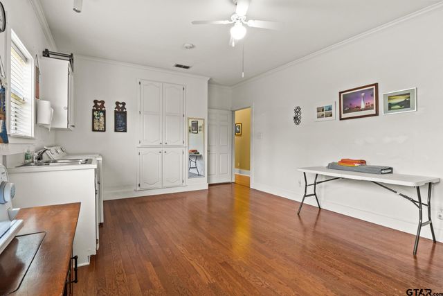 509 Kent Dr, Pittsburg, TX 75686