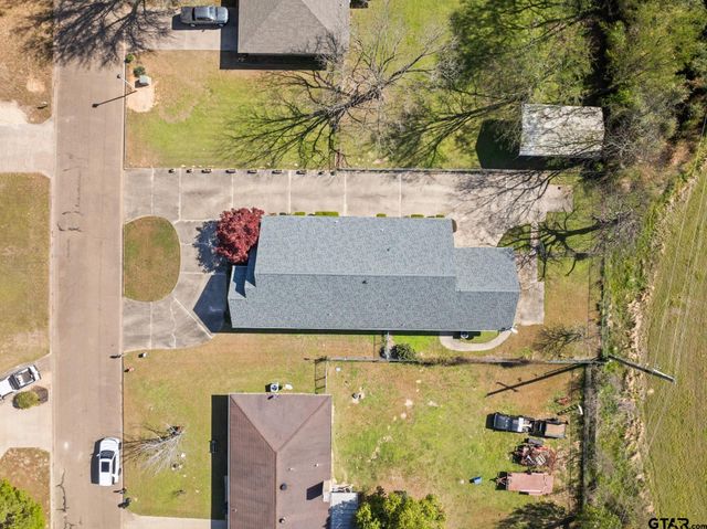 509 Kent Dr, Pittsburg, TX 75686