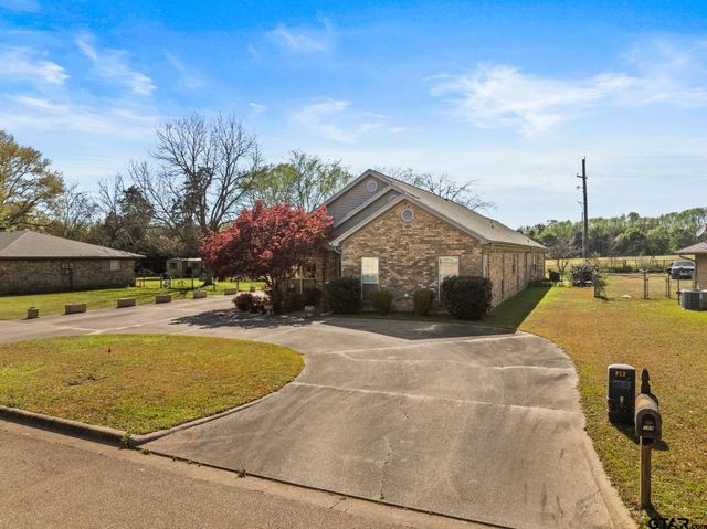 509 Kent Dr, Pittsburg, TX 75686