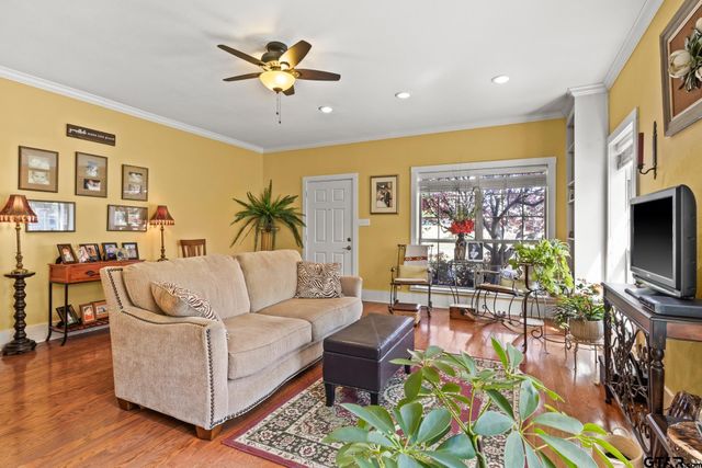 509 Kent Dr, Pittsburg, TX 75686