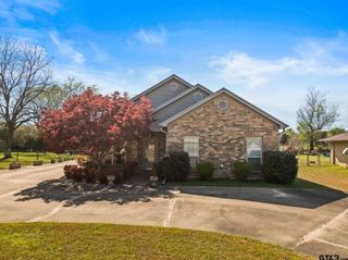 509 Kent Dr, Pittsburg, TX 75686