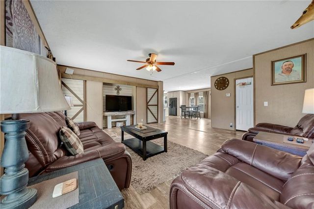 9618 Oak Farms S Drive, Irvington, AL 36544