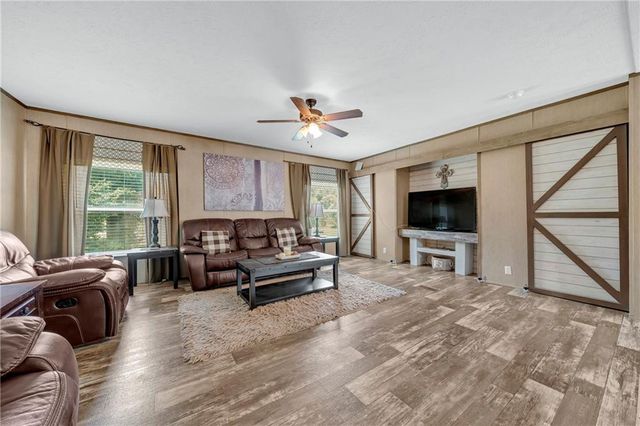 9618 Oak Farms S Drive, Irvington, AL 36544