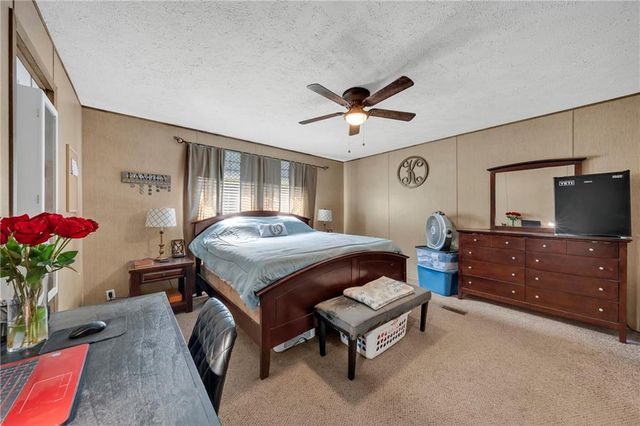 9618 Oak Farms S Drive, Irvington, AL 36544