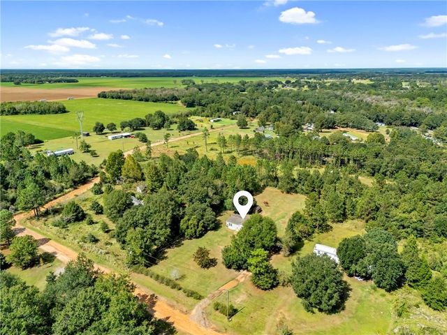 9618 Oak Farms S Drive, Irvington, AL 36544