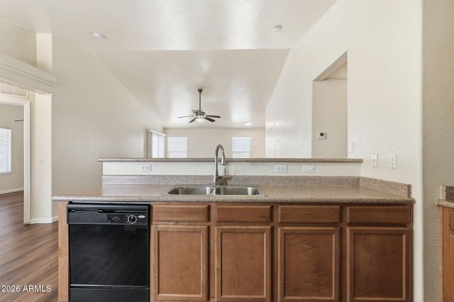 2191 N ST PEDRO Avenue, Casa Grande, AZ 85122