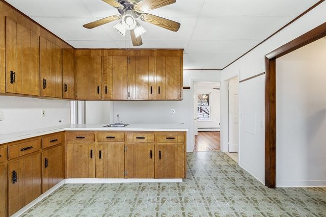 32 Fall River Ave 1, Seekonk, MA 02771