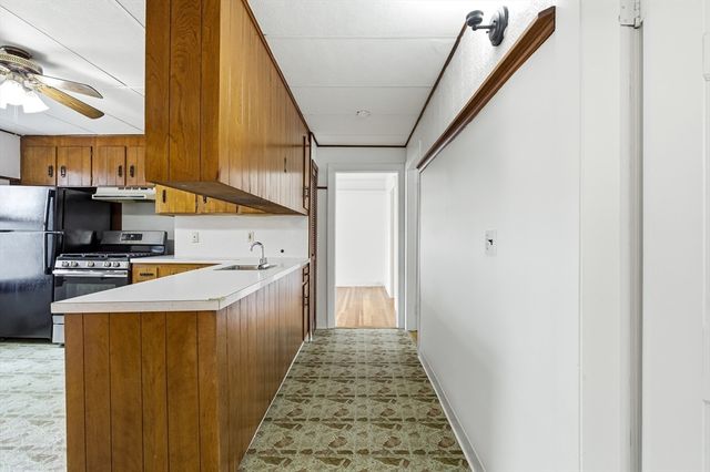 32 Fall River Ave 1, Seekonk, MA 02771