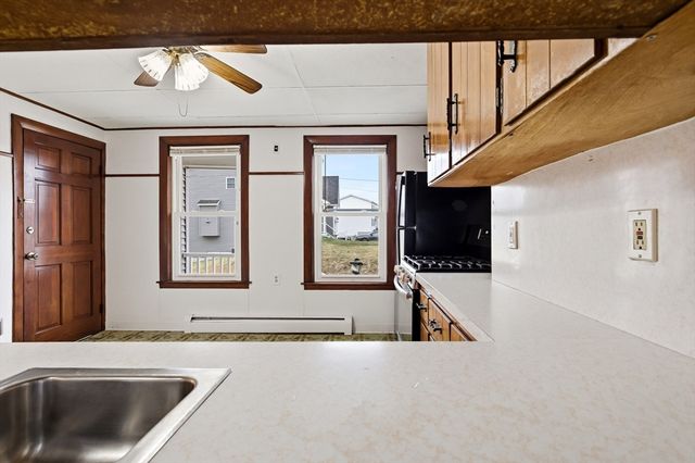 32 Fall River Ave 1, Seekonk, MA 02771