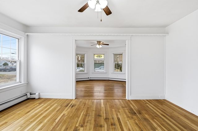 32 Fall River Ave 1, Seekonk, MA 02771