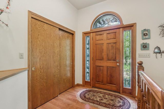 16625 Tanglewood DRIVE, Brookfield, WI 53005