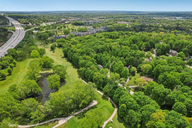 16625 Tanglewood DRIVE, Brookfield, WI 53005