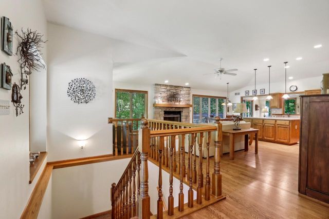 16625 Tanglewood DRIVE, Brookfield, WI 53005