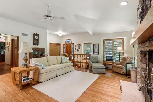 16625 Tanglewood DRIVE, Brookfield, WI 53005