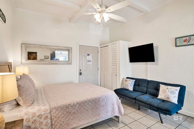 200 E Beach Boulevard 327, Gulf Shores, AL 36542