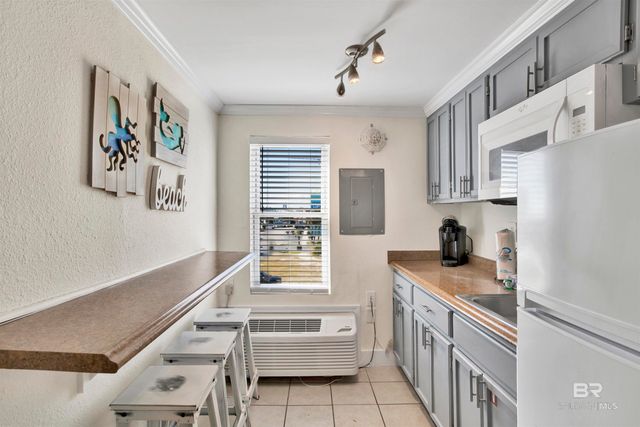 200 E Beach Boulevard 327, Gulf Shores, AL 36542