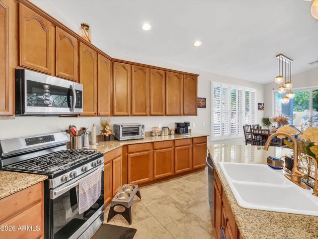 2264 E Desert Broom Place, Chandler, AZ 85286