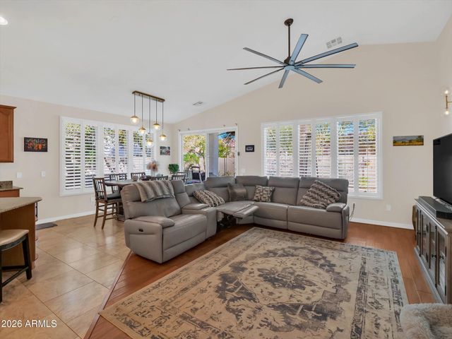 2264 E Desert Broom Place, Chandler, AZ 85286