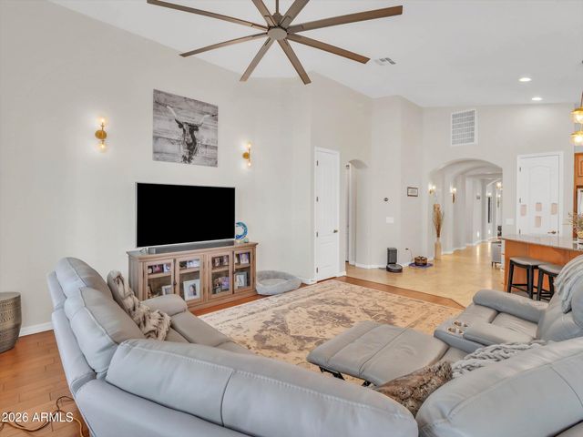 2264 E Desert Broom Place, Chandler, AZ 85286