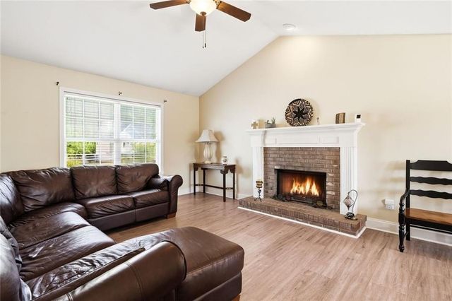103 Denali Drive, Calhoun, GA 30701