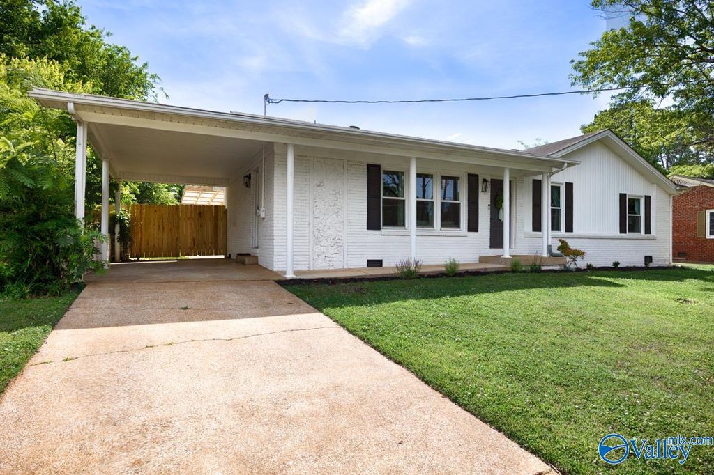 7807 Milton Street SW, Huntsville, AL 35802