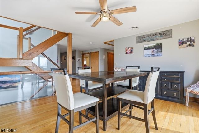 3 Hillbrook Lane, Holland Twp., NJ 08848