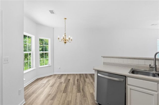 7062 Brookview Creek, Riverdale, GA 30274